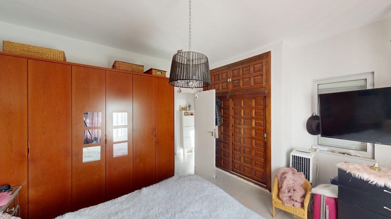 4 soveværelse Villa til salg i Benajarafe med swimmingpool garage - € 670.000 (Ref: 8654582)