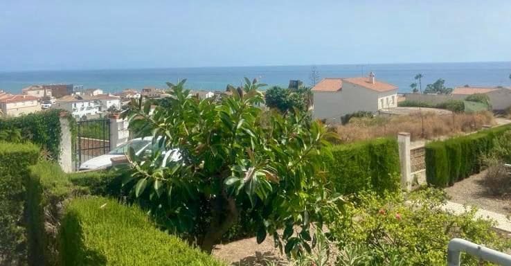 4 bedroom Villa for sale in Benajarafe with pool garage - € 640,000 (Ref: 8654582)