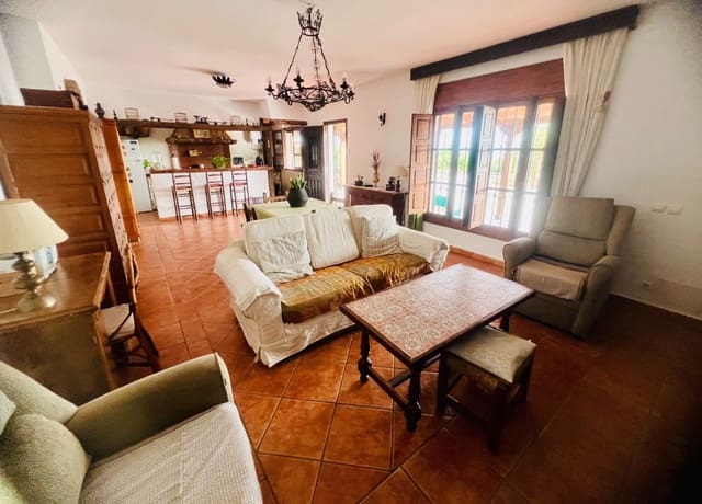 3 sovrum Finca/Hus på landet till salu i Almayate, Vélez-Málaga med pool garage - 425 000 € (Ref: 9202190)