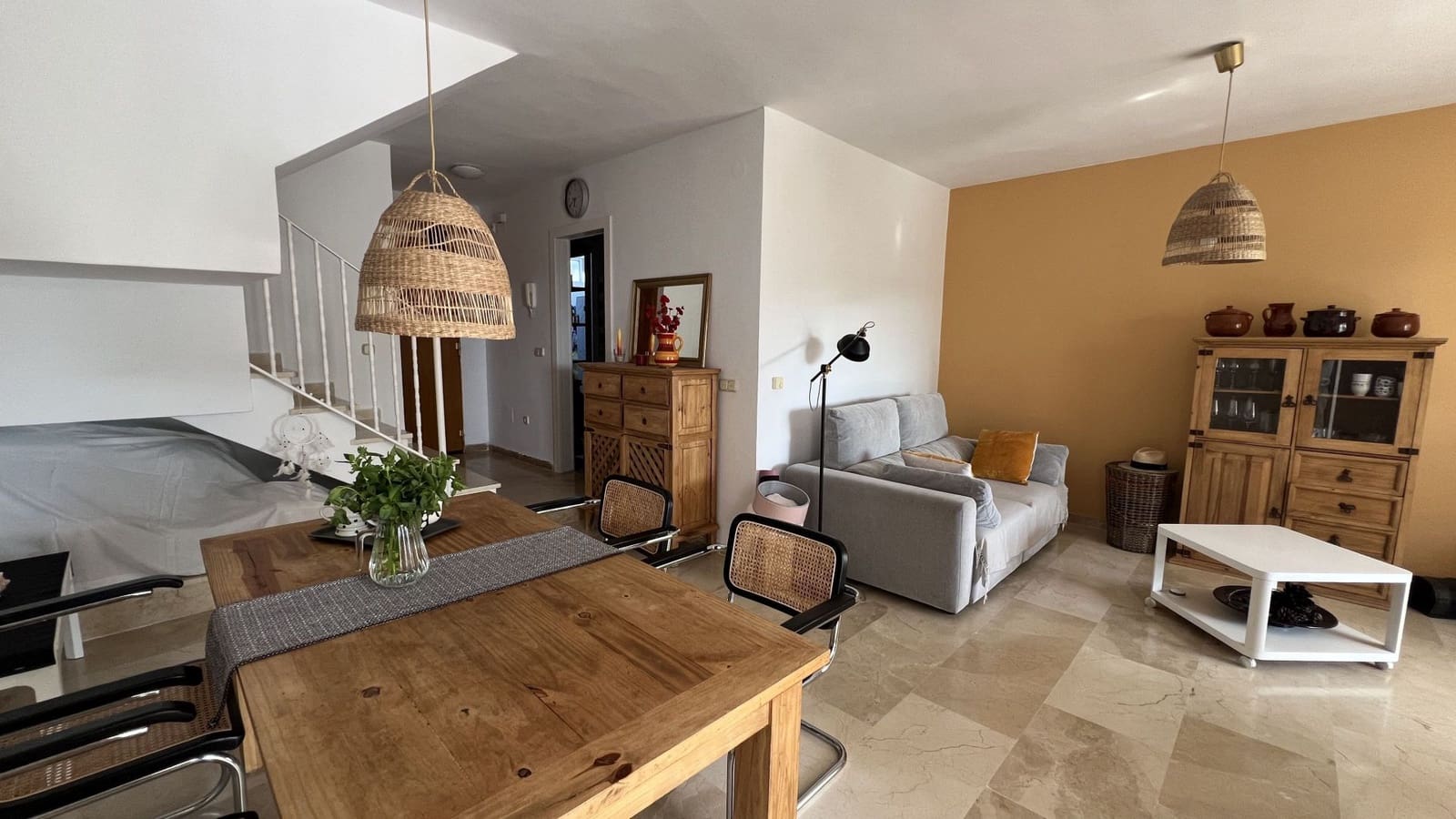 4 quarto Casa em Banda para venda em Alhaurin el Grande com piscina - 375 000 € (Ref: 9361948)