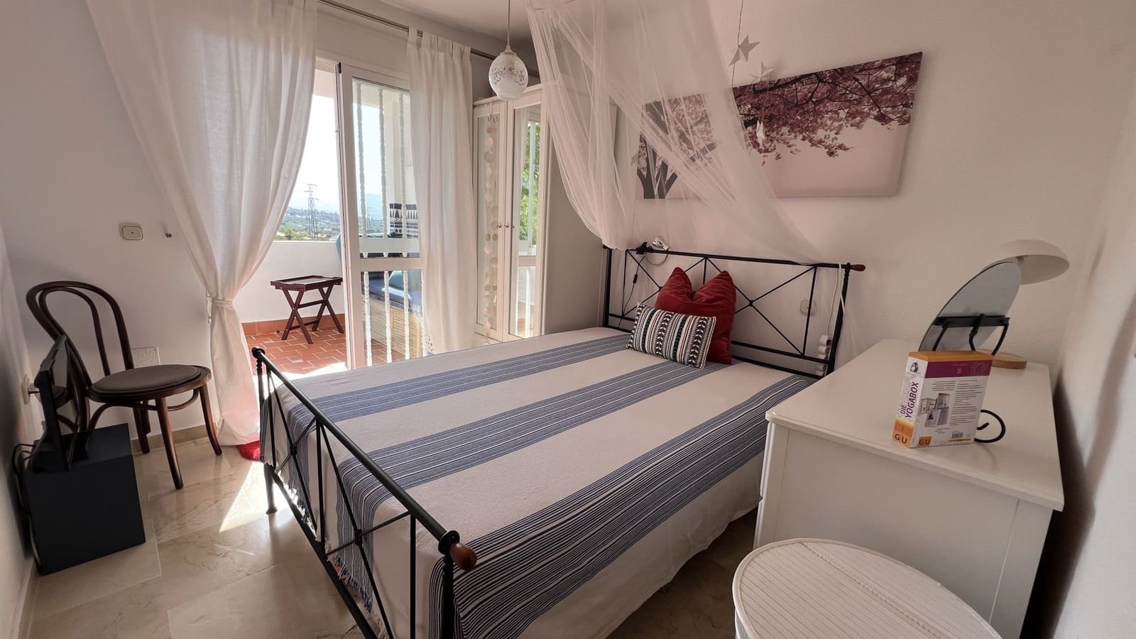 4 quarto Casa em Banda para venda em Alhaurin el Grande com piscina - 375 000 € (Ref: 9361948)