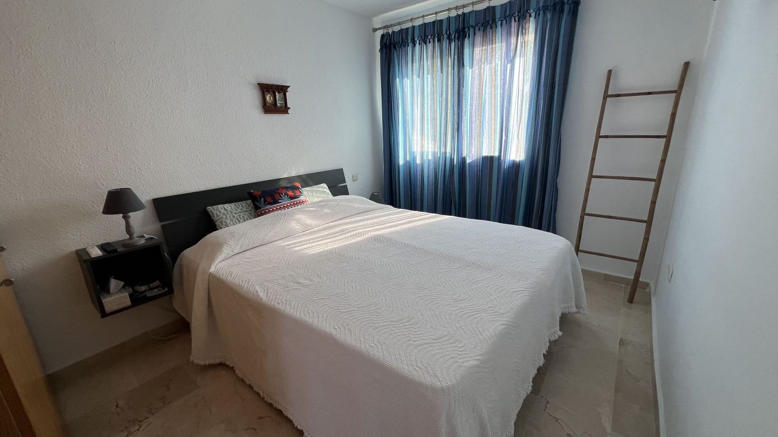 4 quarto Casa em Banda para venda em Alhaurin el Grande com piscina - 375 000 € (Ref: 9361948)