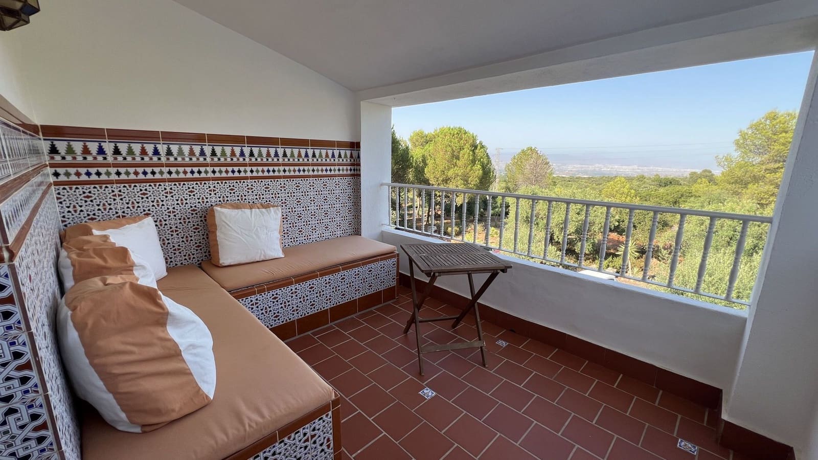 4 quarto Casa em Banda para venda em Alhaurin el Grande com piscina - 375 000 € (Ref: 9361948)