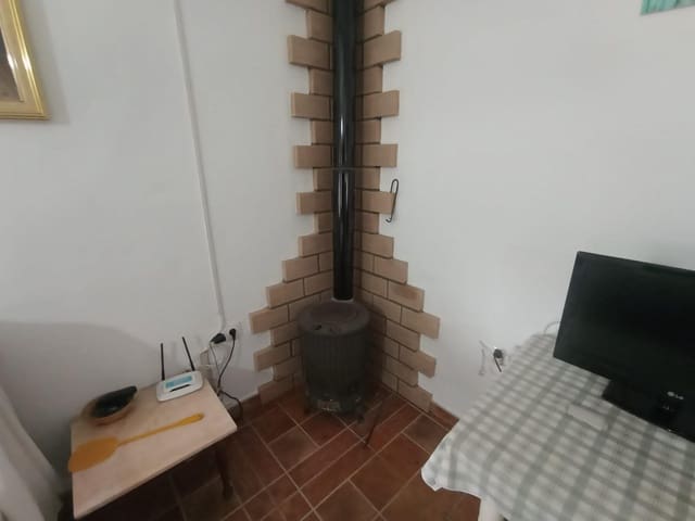 3 soverom Finca/Herregård til salgs i La Carlota med svømmebasseng garasje - € 155 000 (Ref: 7400886)