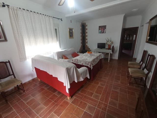 3 soverom Finca/Herregård til salgs i La Carlota med svømmebasseng garasje - € 155 000 (Ref: 7400886)