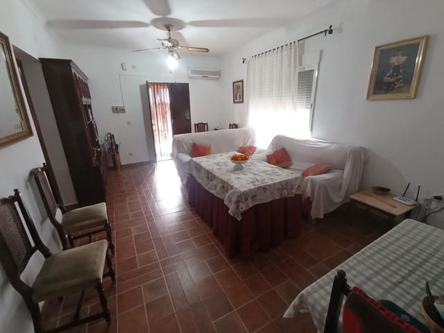 3 soverom Finca/Herregård til salgs i La Carlota med svømmebasseng garasje - € 155 000 (Ref: 7400886)