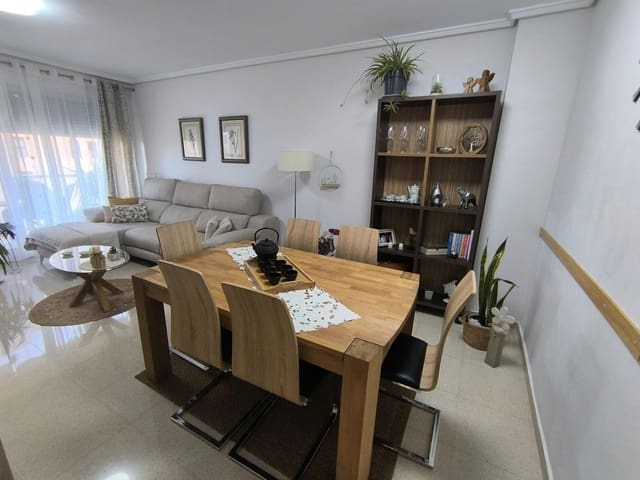 2 makuuhuone Asunto myytävänä paikassa Gandia mukana uima-altaan 
autotalli - 183 000 € (Ref: 8940083)