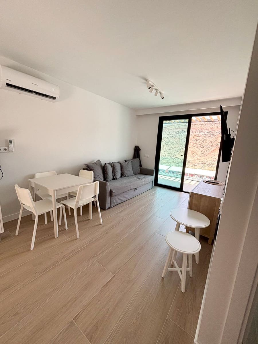 1 makuuhuone Huoneisto vuokrattavana paikassa Puerto Rico mukana uima-altaan 
autotalli - 1 300 € (Ref: 10002583)