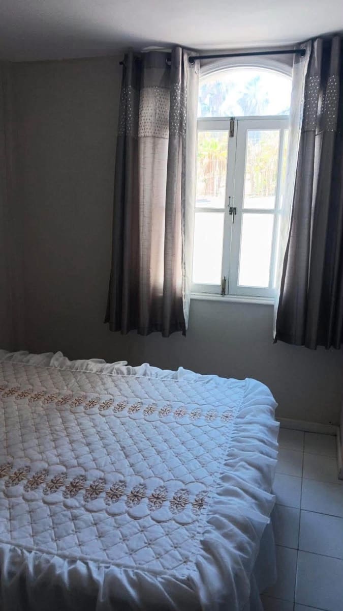 Appartement de 1 chambre à louer à Playa del Cura avec piscine - 1 000 € (Ref: 10003490)