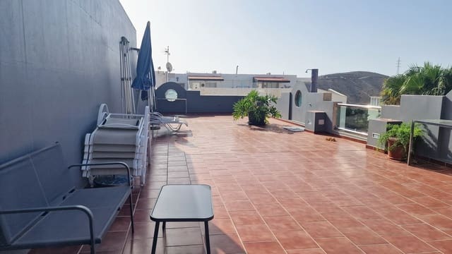 1 slaapkamer Appartement te huur in Arguineguín, Mogán - € 850 (Ref: 10022900)