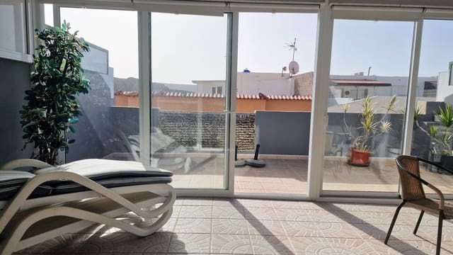 1 slaapkamer Appartement te huur in Arguineguín, Mogán - € 850 (Ref: 10022900)