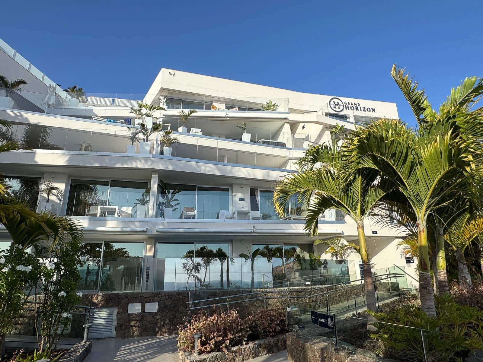 2 makuuhuone Huoneisto myytävänä paikassa Puerto Rico mukana uima-altaan 
autotalli - 620 000 € (Ref: 10037784)