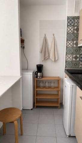 Appartement de 1 chambre à louer à Maspalomas, San Bartolomé de Tirajana avec piscine - 950 € (Ref: 10050436)