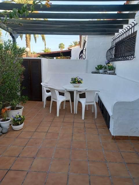 2 sypialnia Bungalow do wynajęcia w Playa del Ingles z basenem - 1 400 € (Ref: 10081494)