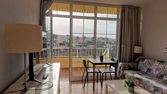 1 sovrum Lägenhet att hyra i Arguineguín, Mogán med pool - 1 200 € (Ref: 10111518)