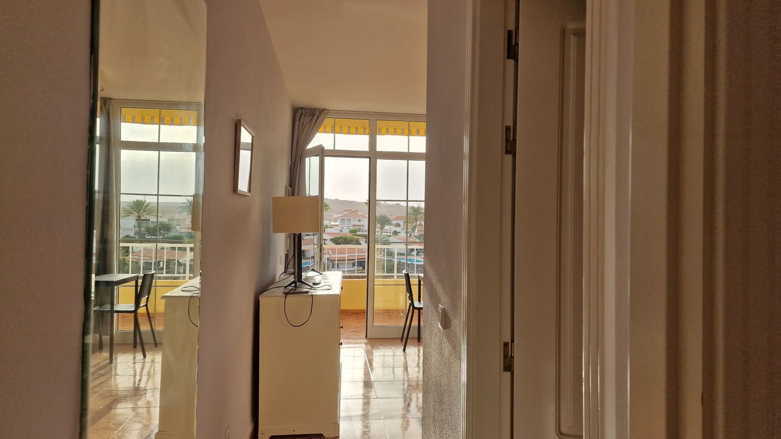1 sovrum Lägenhet att hyra i Arguineguin med pool - 1 200 € (Ref: 10111518)