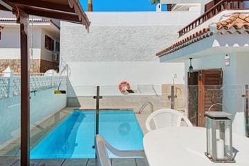 4 soverom Villa til salgs i Arguineguin med svømmebasseng - € 550 000 (Ref: 7389785)