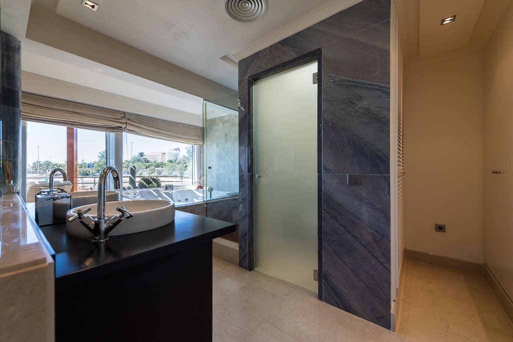 5 soveværelse Bungalow til salg i San Agustin med garage - € 1.750.000 (Ref: 7855833)