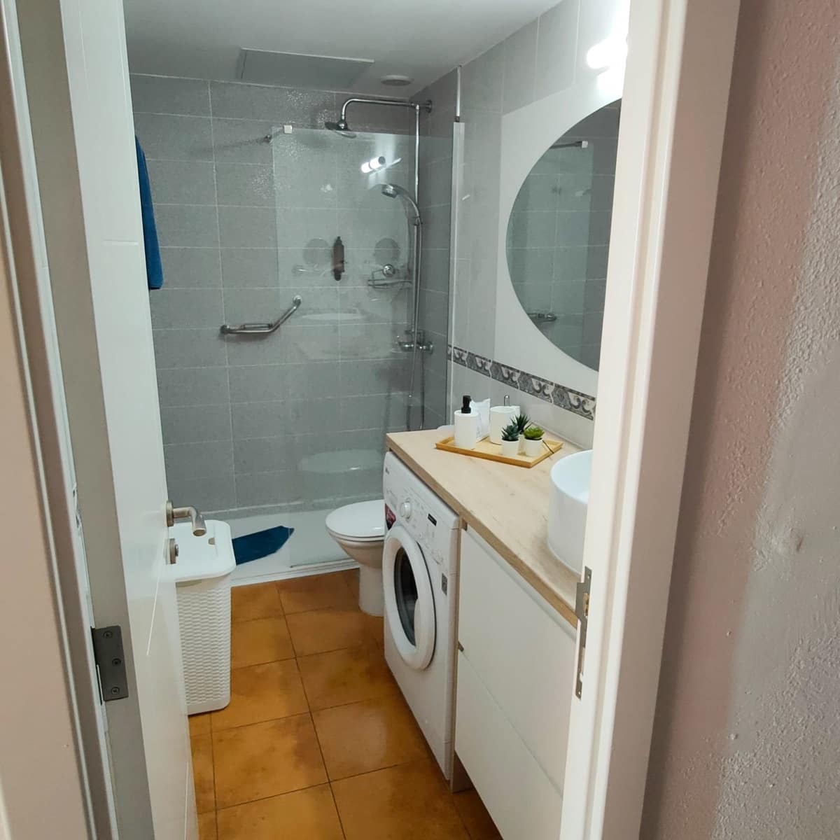 1 sovrum Lägenhet att hyra i Patalavaca med pool - 1 600 € (Ref: 7873456)