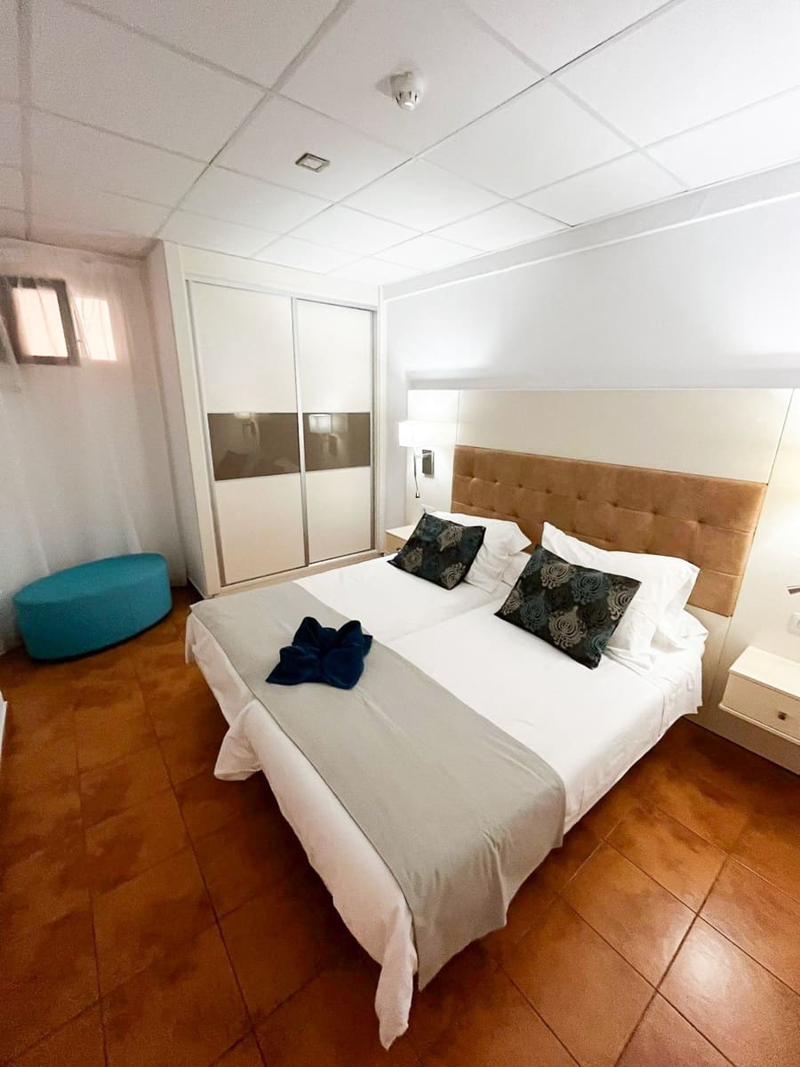 1 sovrum Lägenhet att hyra i Patalavaca med pool - 1 600 € (Ref: 7873456)