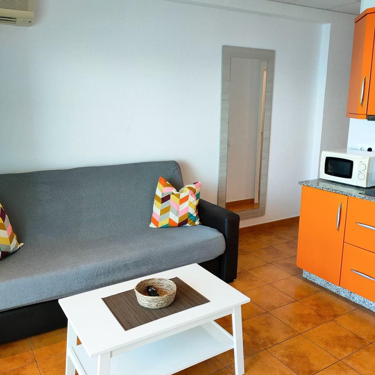 1 sovrum Lägenhet att hyra i Patalavaca med pool - 1 600 € (Ref: 7873456)