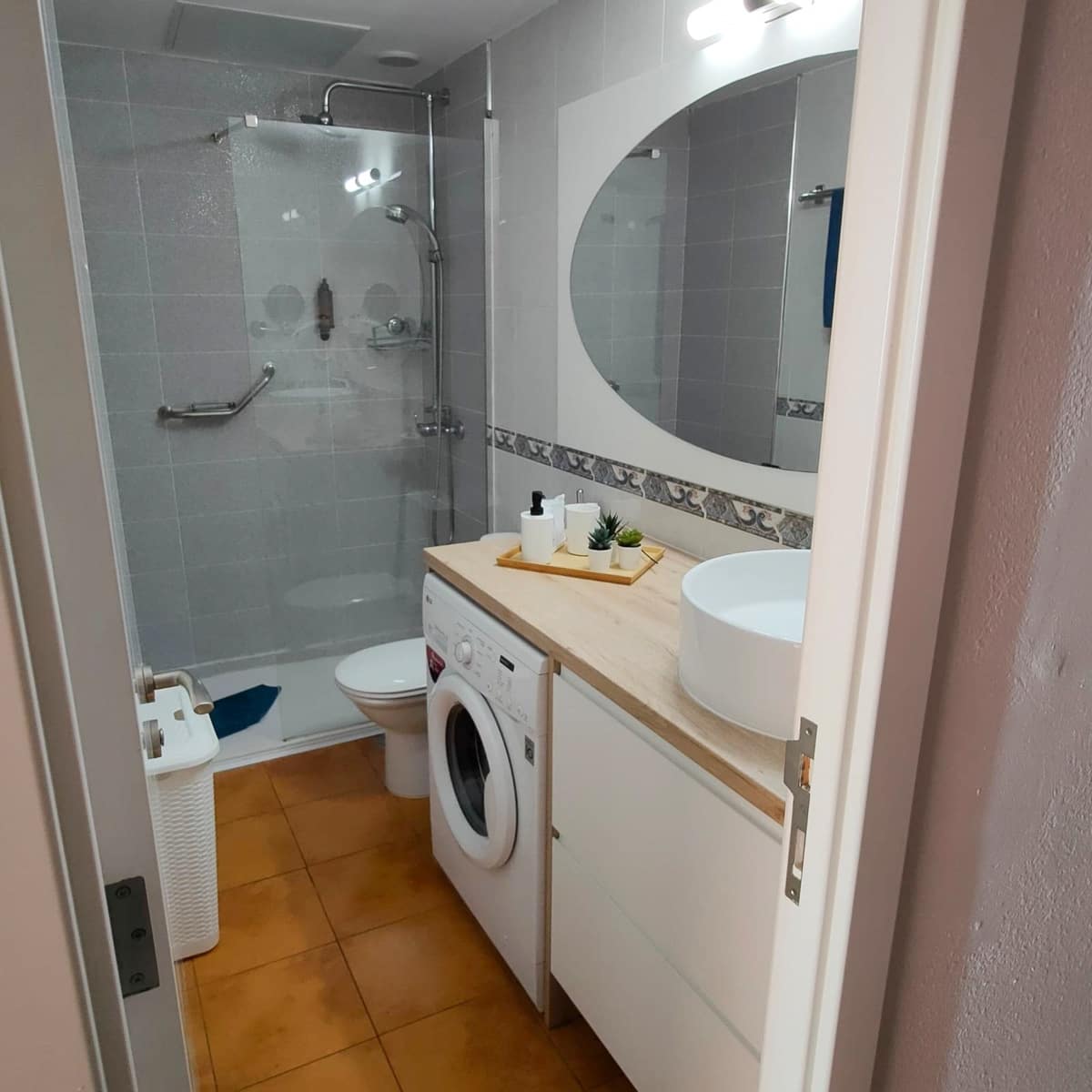 1 sovrum Lägenhet att hyra i Patalavaca med pool - 1 600 € (Ref: 7873456)