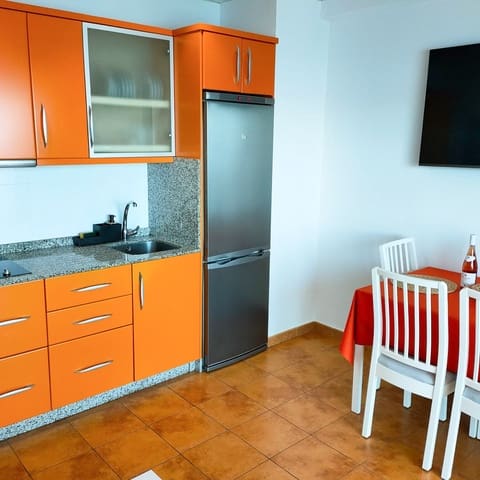 1 makuuhuone Huoneisto vuokrattavana paikassa Patalavaca, Mogán mukana uima-altaan - 1 600 € (Ref: 7873456)