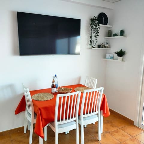 1 makuuhuone Huoneisto vuokrattavana paikassa Patalavaca, Mogán mukana uima-altaan - 1 600 € (Ref: 7873456)