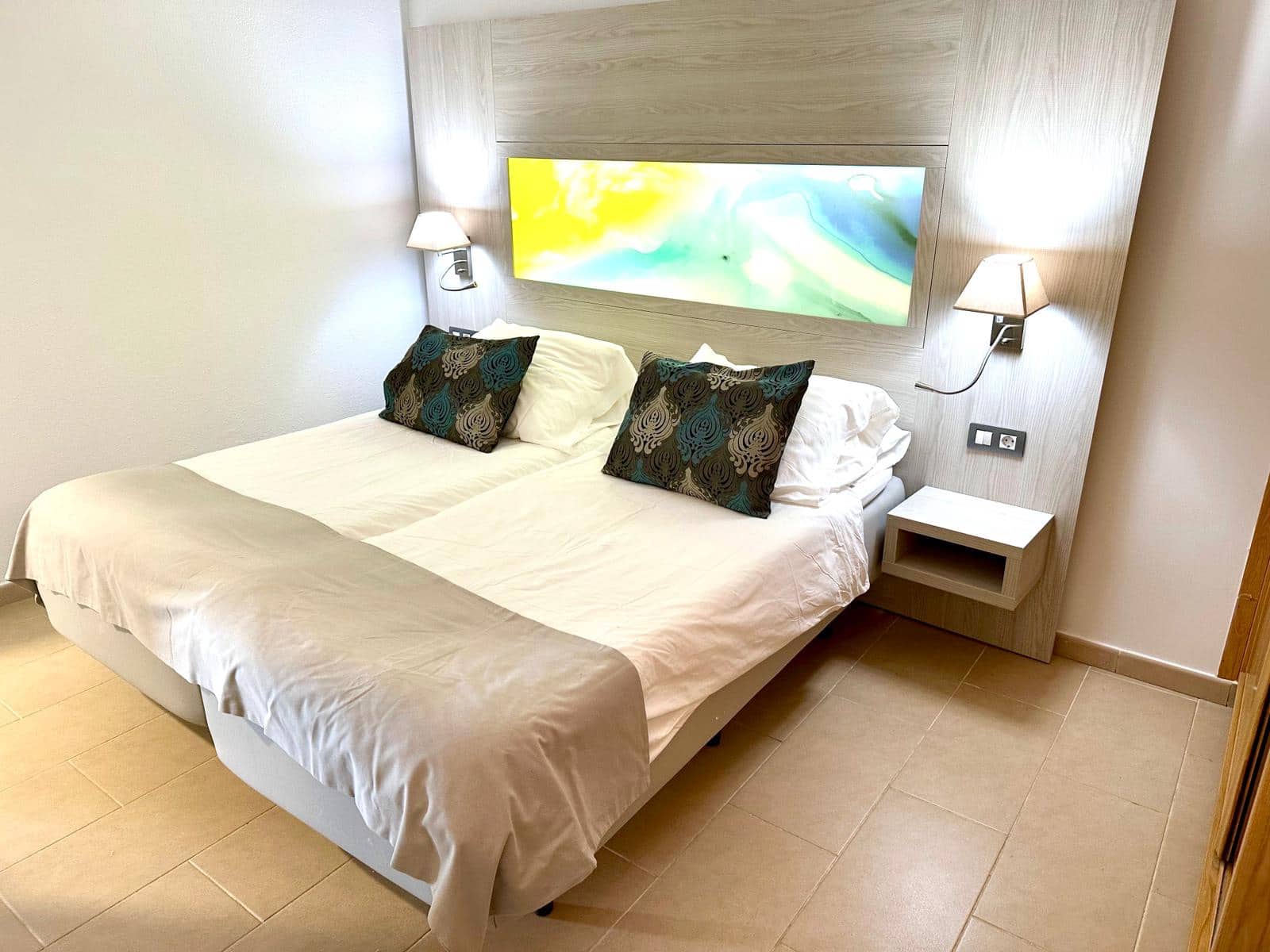 1 sovrum Lägenhet att hyra i Patalavaca med pool - 1 600 € (Ref: 7873456)