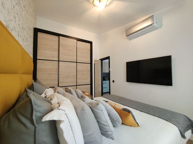 1 soverom Bungalow til leie i Maspalomas, San Bartolomé de Tirajana med svømmebasseng - € 1 800 (Ref: 7988671)