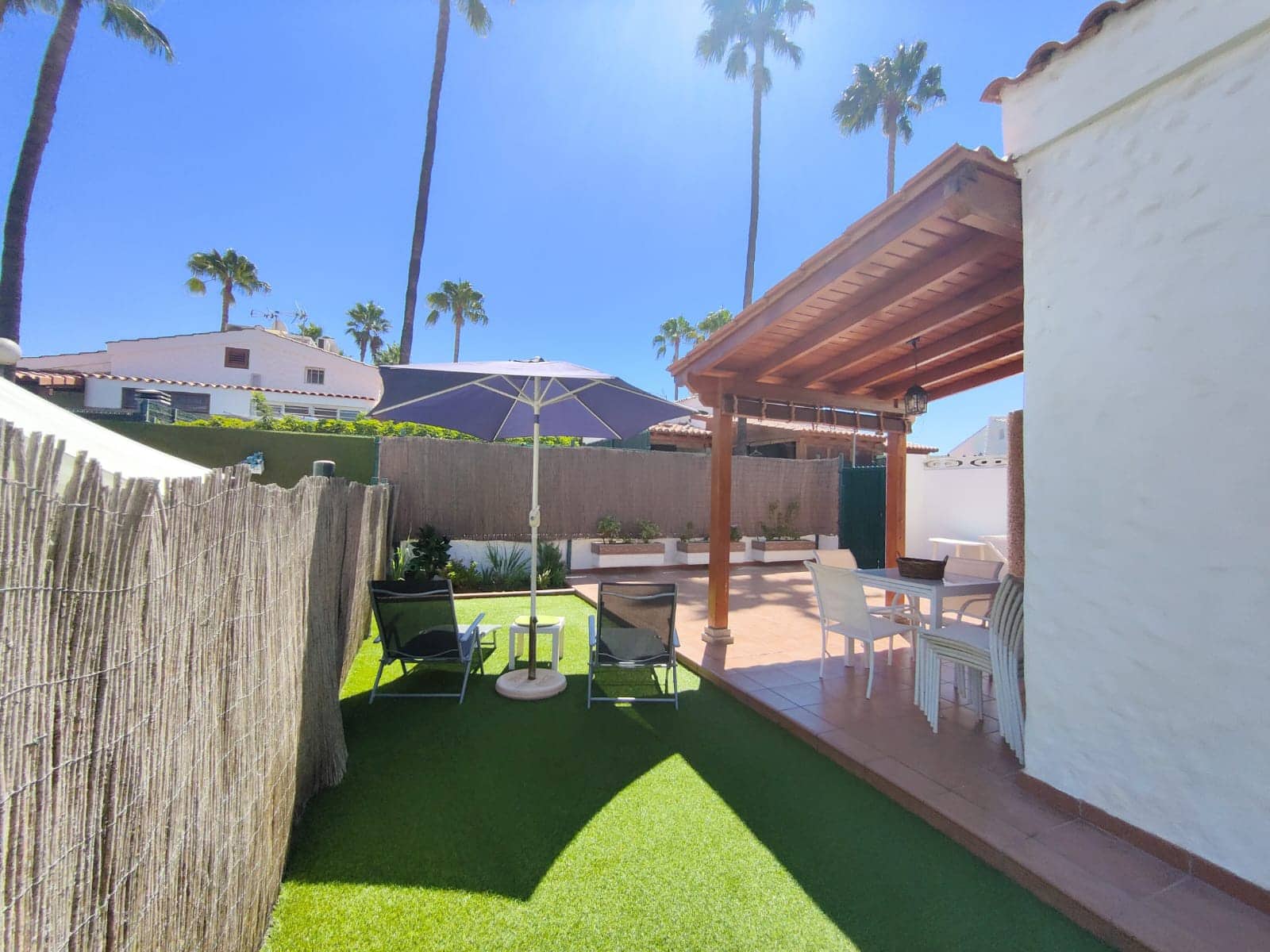 1 soverom Bungalow til leie i Maspalomas med svømmebasseng - € 1 150 (Ref: 8053883)