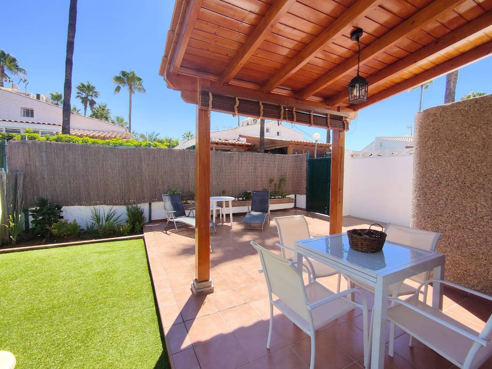 1 soverom Bungalow til leie i Maspalomas med svømmebasseng - € 1 150 (Ref: 8053883)