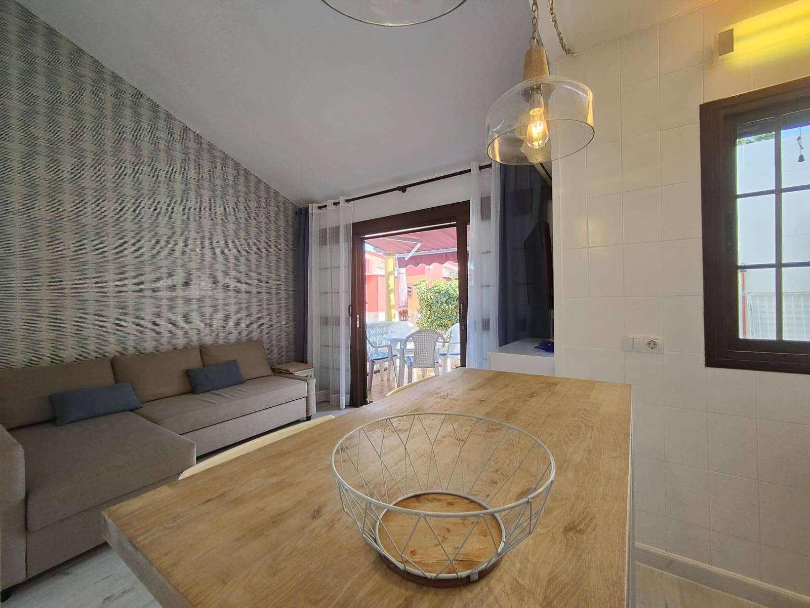 1 quarto Bungalow para arrendar em Maspalomas com piscina - 1 350 € (Ref: 8055265)