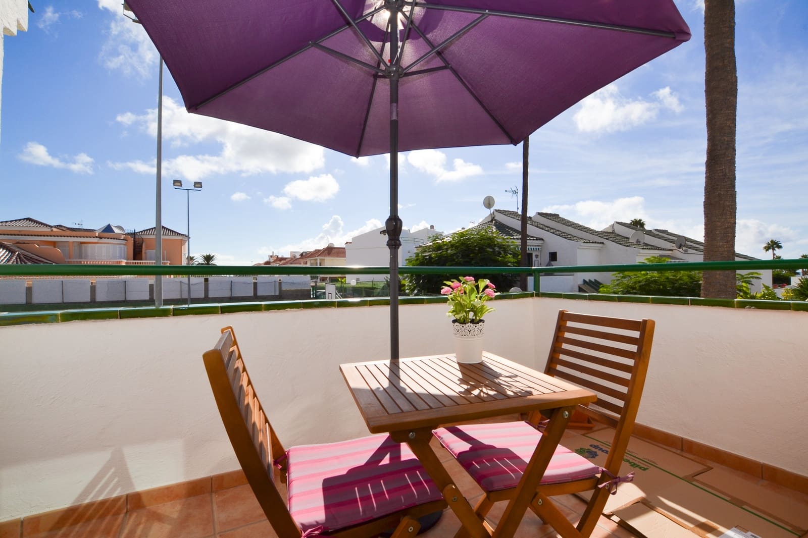 1 soveværelse Lejlighed til leje i Sonneland med swimmingpool - € 1.000 (Ref: 8069011)