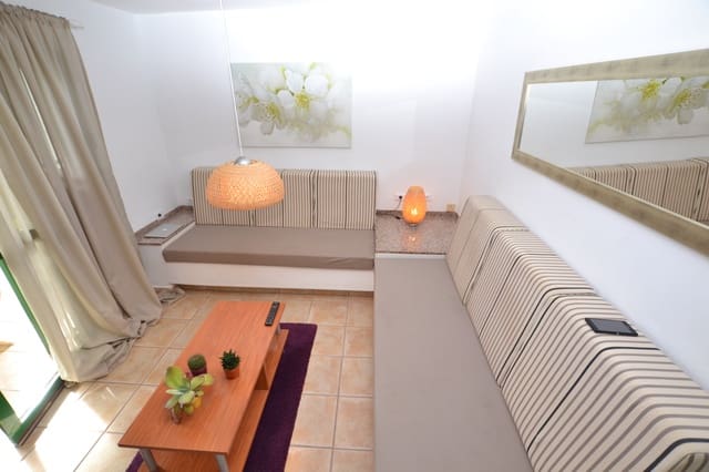 1 makuuhuone Huoneisto vuokrattavana paikassa Sonneland, San Bartolomé de Tirajana mukana uima-altaan - 1 000 € (Ref: 8069011)