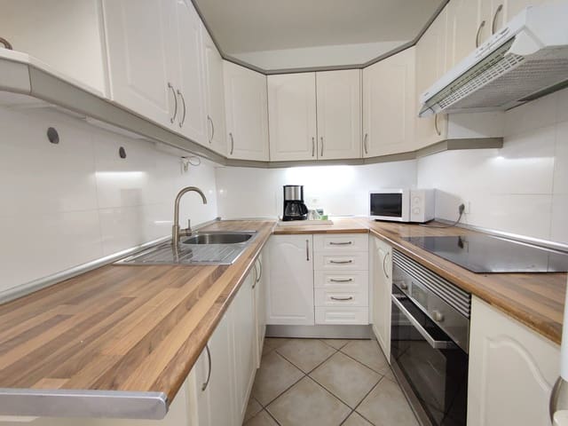 2 soverom Leilighet til leie i Arguineguín, Mogán - € 1 200 (Ref: 8070023)