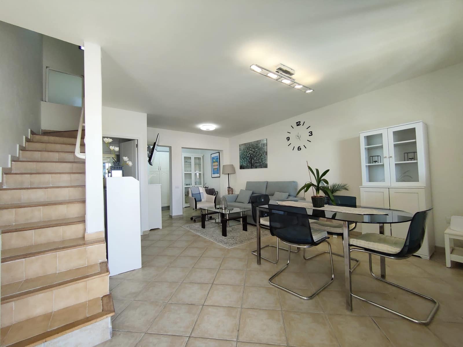 2 soverom Leilighet til leie i Arguineguin - € 1 200 (Ref: 8070023)