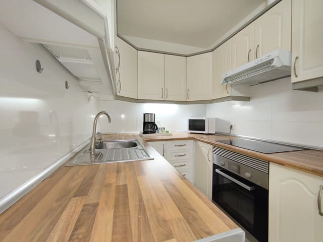 2 soverom Leilighet til leie i Arguineguín, Mogán - € 1 200 (Ref: 8070023)