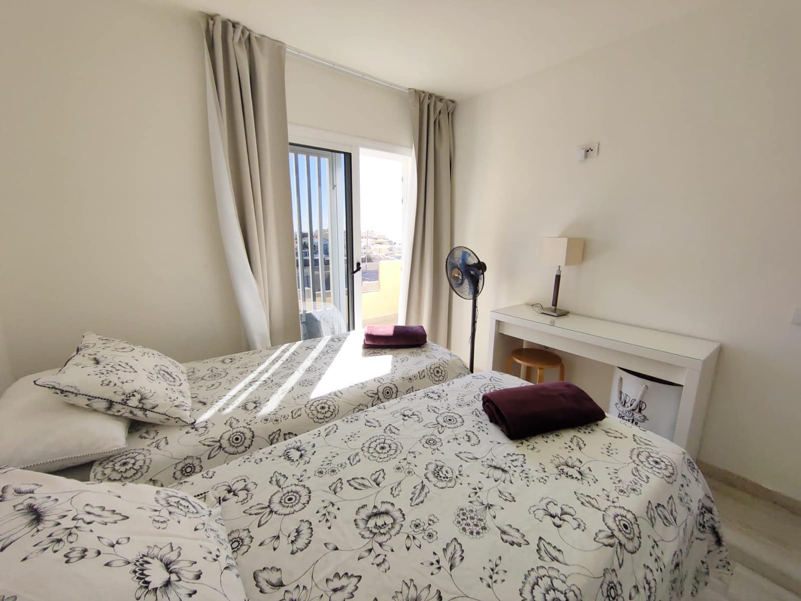 2 soverom Leilighet til leie i Arguineguin - € 1 200 (Ref: 8070023)