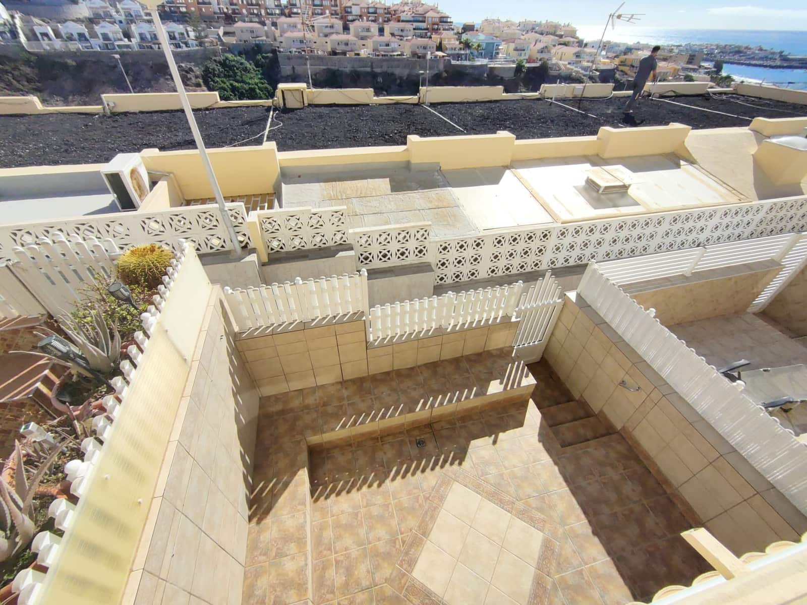 2 soverom Leilighet til leie i Arguineguin - € 1 200 (Ref: 8070023)