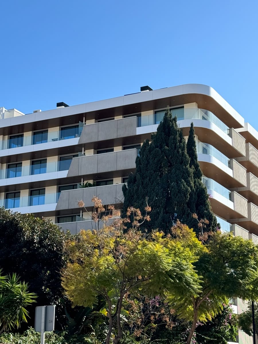 2 soveværelse Lejlighed til salg i Fuengirola med swimmingpool garage - € 659.500 (Ref: 8089338)