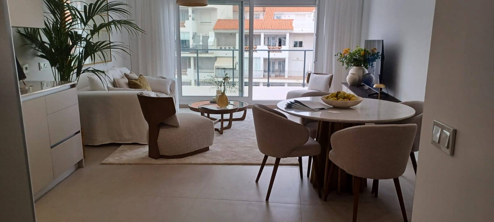 2 Zimmer Apartment zu verkaufen in Manilva mit Pool Garage - 263.000 € (Ref: 8090510)
