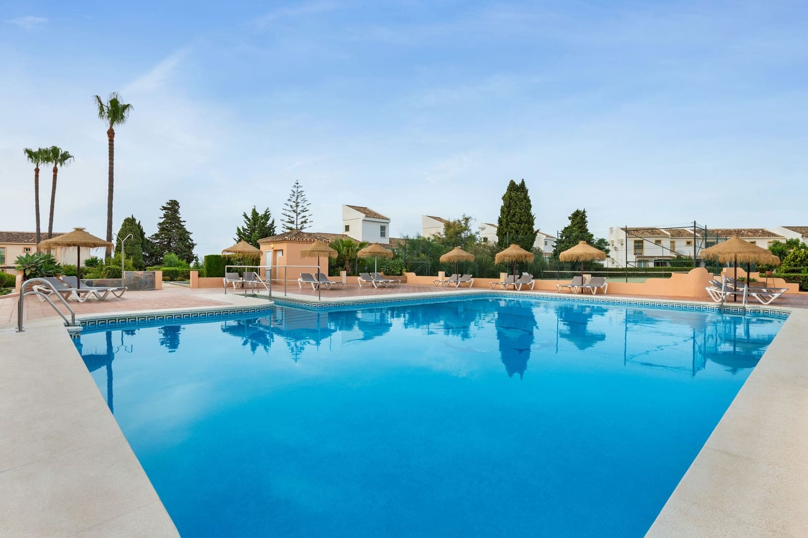 2 quarto Apartamento para venda em Mijas Costa com piscina - 285 000 € (Ref: 8306529)