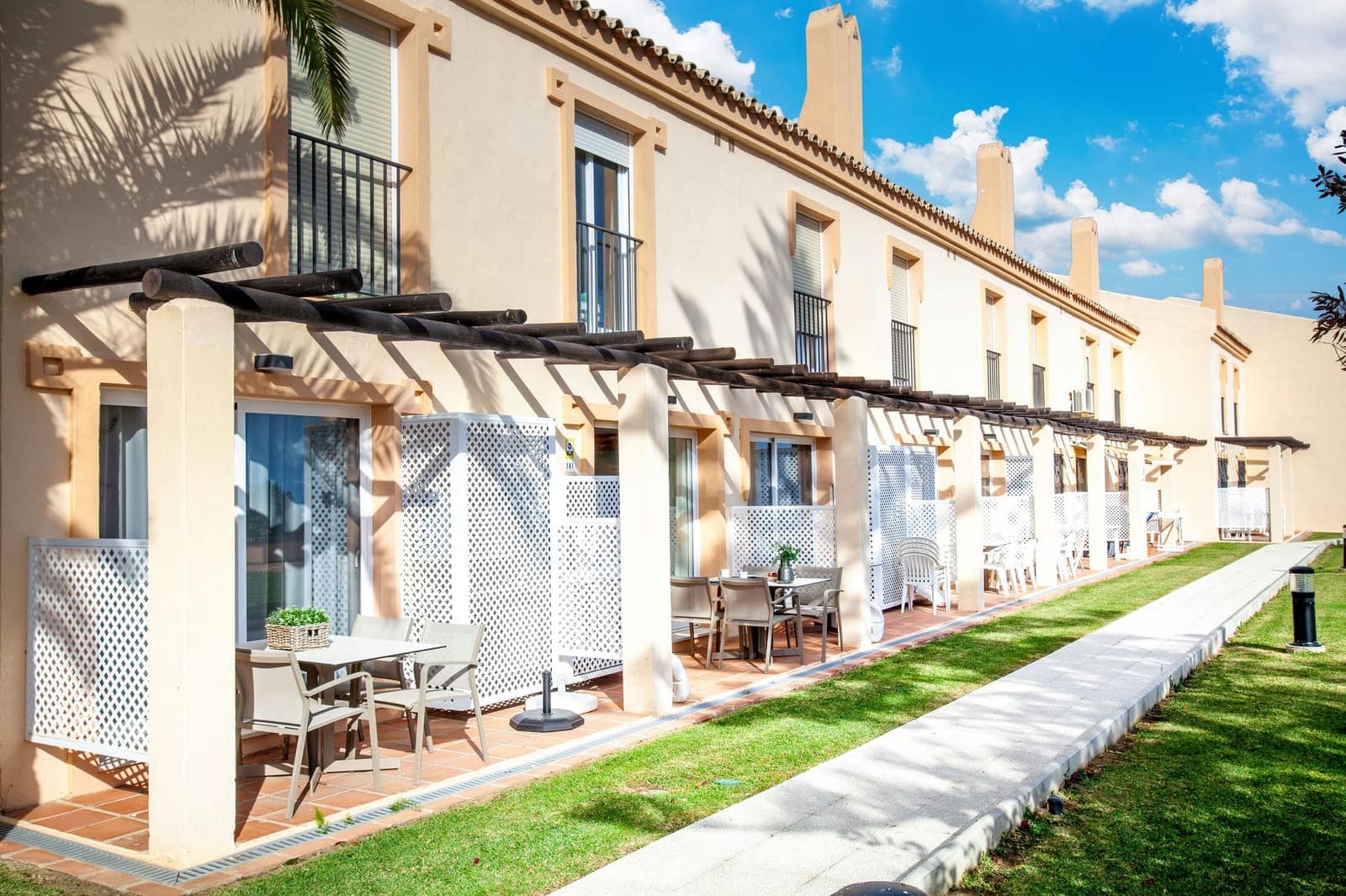 2 quarto Apartamento para venda em Mijas Costa com piscina - 285 000 € (Ref: 8306529)