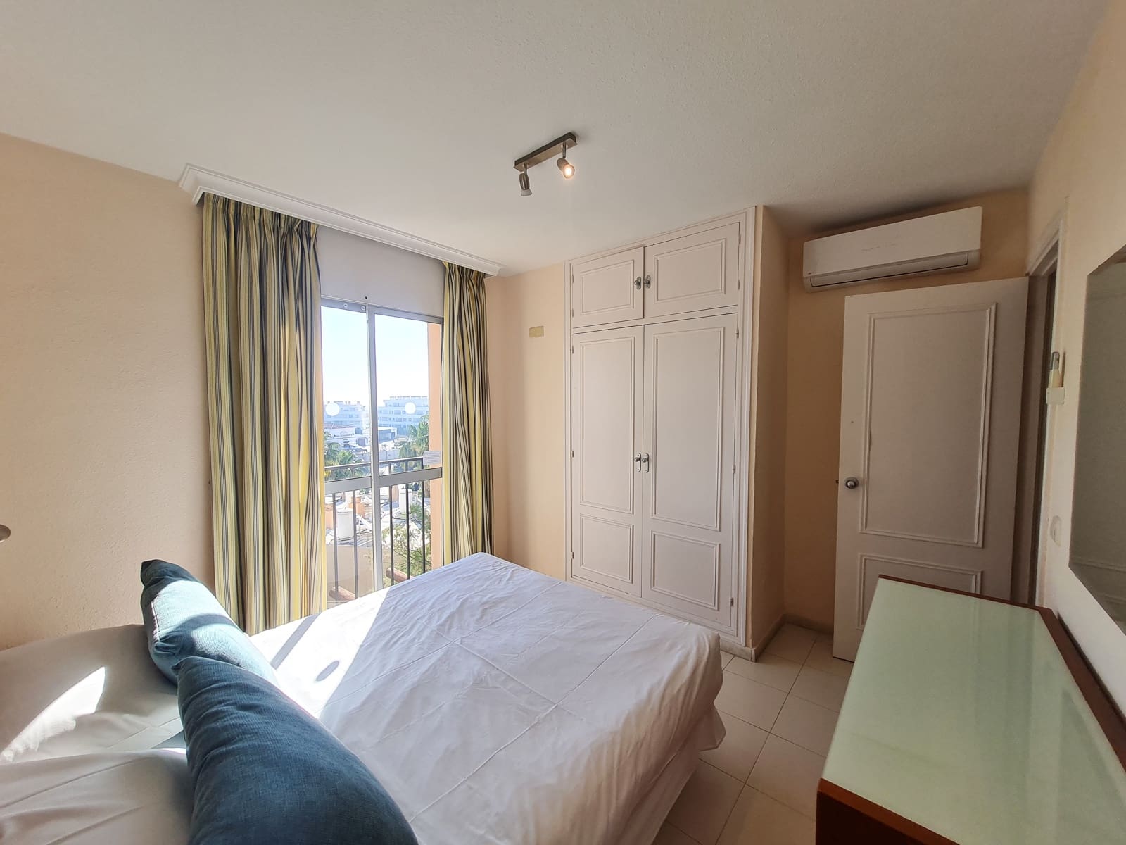 2 quarto Apartamento para venda em Mijas Costa com piscina - 285 000 € (Ref: 8306529)