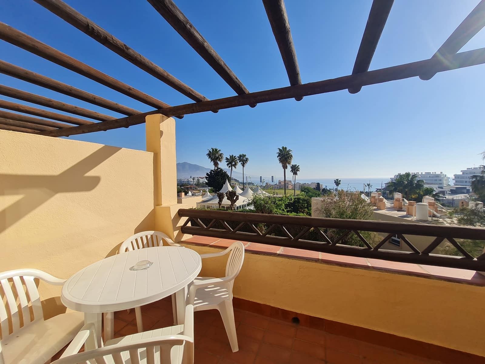 2 quarto Apartamento para venda em Mijas Costa com piscina - 285 000 € (Ref: 8306529)