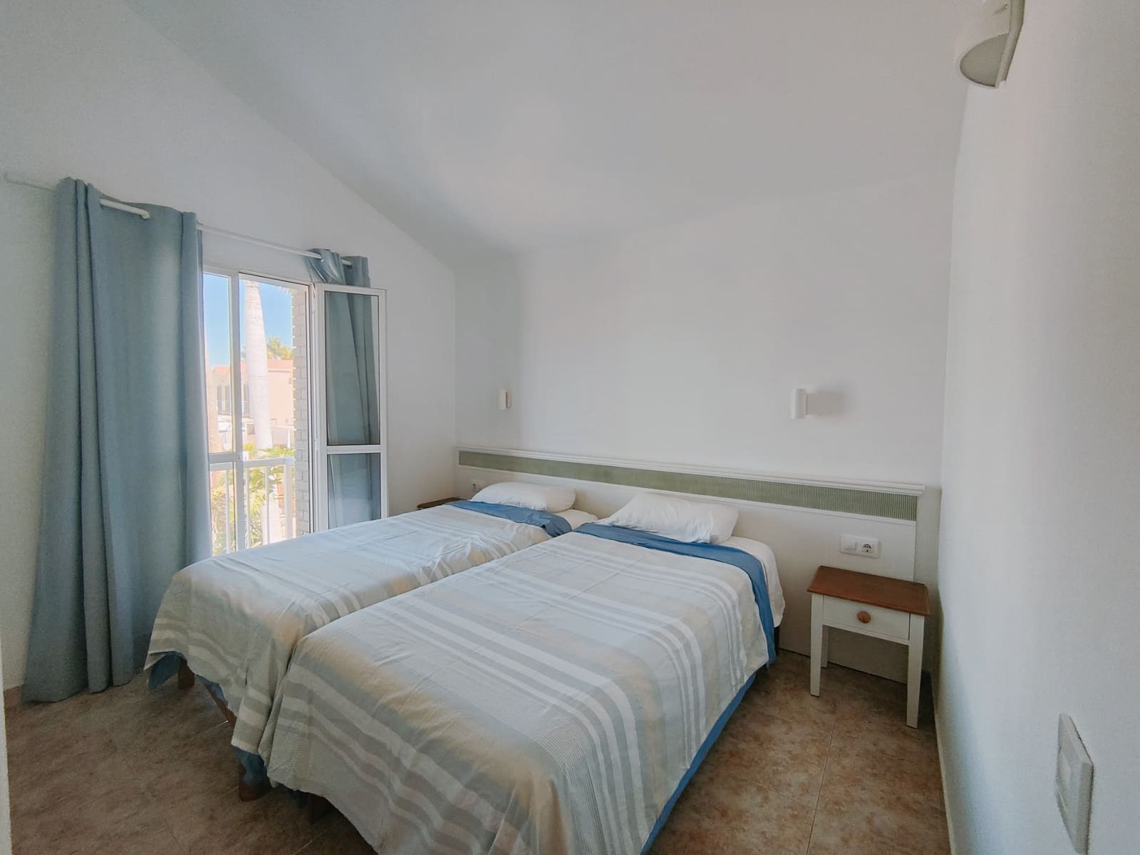 1 quarto Apartamento para arrendar em Maspalomas com piscina - 1 050 € (Ref: 8348649)