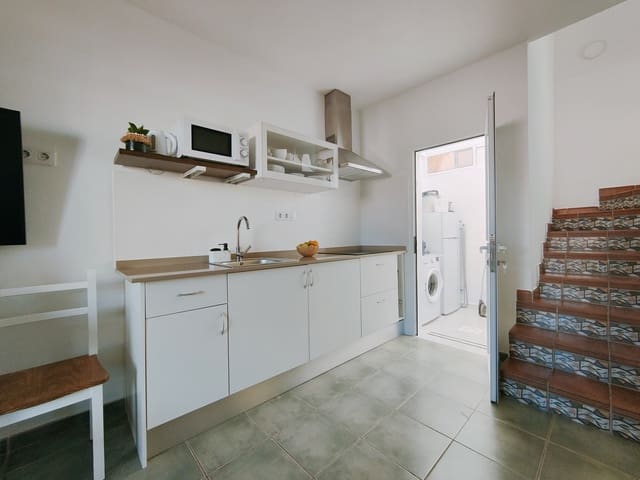 1 quarto Apartamento para arrendar em Maspalomas, San Bartolomé de Tirajana com piscina - 1 050 € (Ref: 8348649)