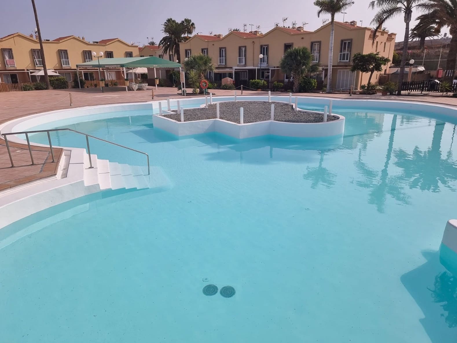1 quarto Apartamento para arrendar em Maspalomas com piscina - 1 050 € (Ref: 8348649)