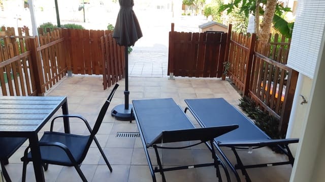 1 quarto Apartamento para arrendar em Maspalomas, San Bartolomé de Tirajana com piscina - 1 050 € (Ref: 8348649)